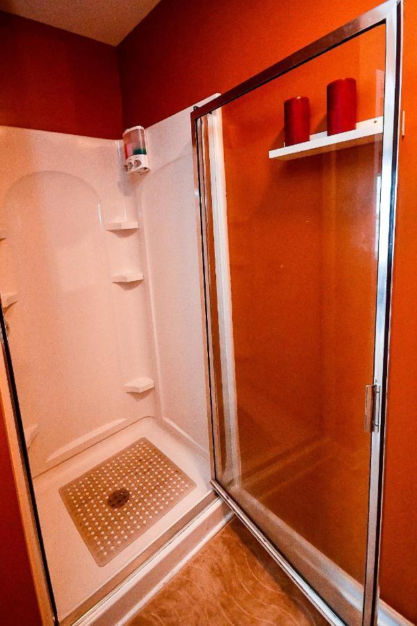 Amazing Large 3 Bed House With King Bed Less Than 10 Miles To Dtwn แอตแลนตา ภายนอก รูปภาพ